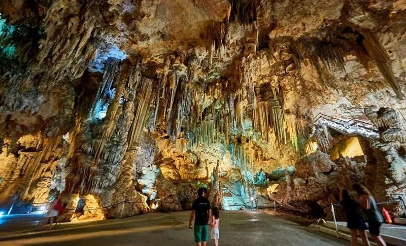 Casa San Jose Villa เนร์คา ภายนอก รูปภาพ